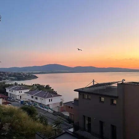 Sea View Apartment