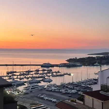 Sea View 아파트 *